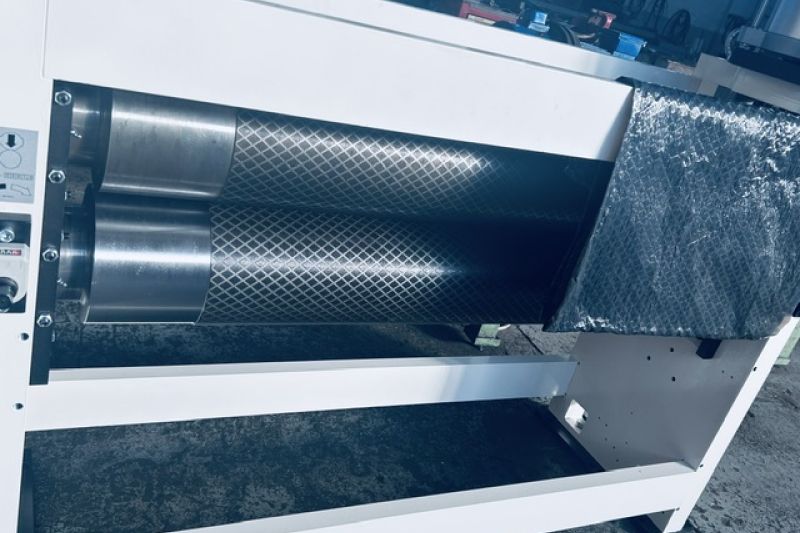 Goffratore a caldo materiale plastico